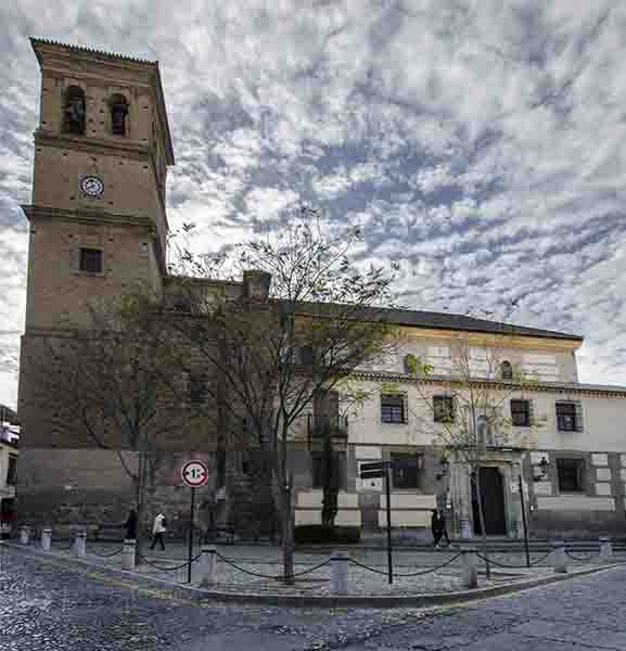 Granada 187 - barrio del Albayzin -  iglesia del Salvador.jpg